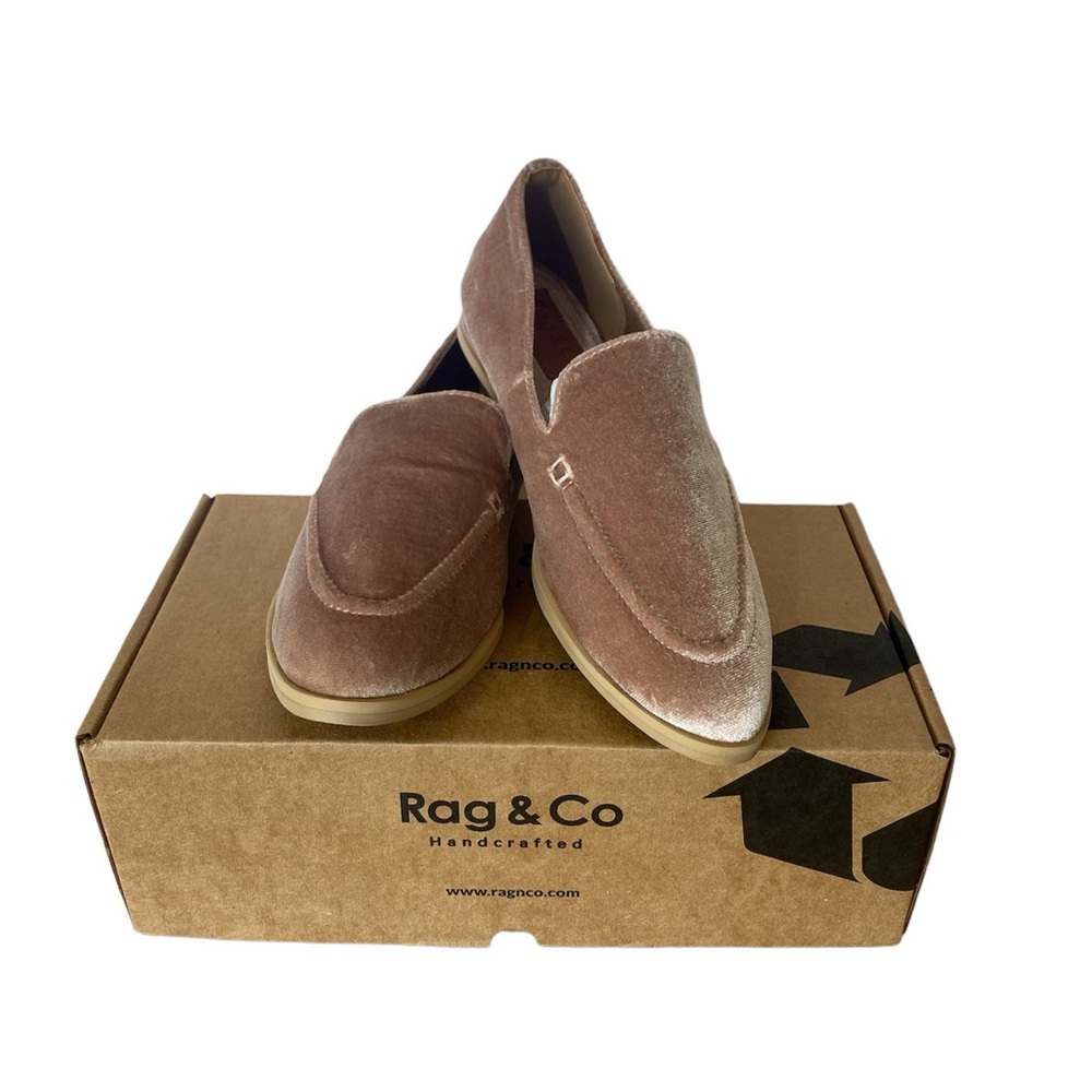 Rag & Co Women's Luxe Lap Taupe Nude Beige Velvet Slip On Pointy Loafer Size 7